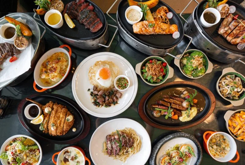 Trendy Late-Night Food at Restaurants Featuring Local Ingredients