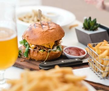 The Best Ways to Enjoy Restaurants Offering Special Menus Before Closing Time