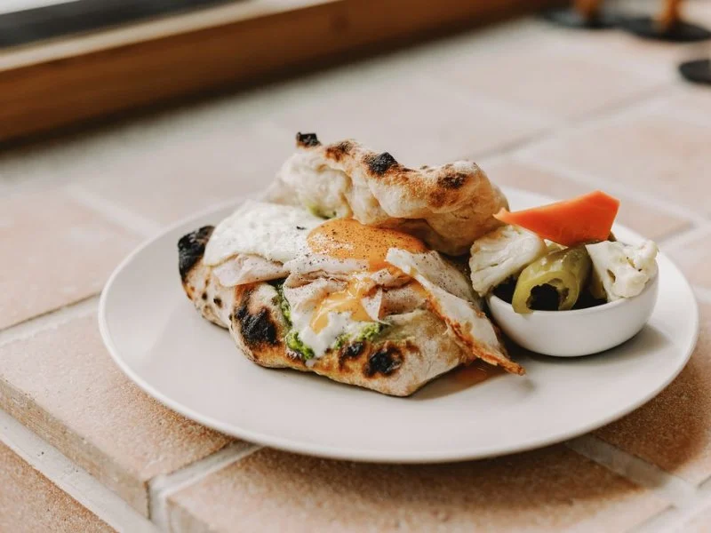 Best Fast-Casual Spots Open Late for a Quick and Delicious Meal