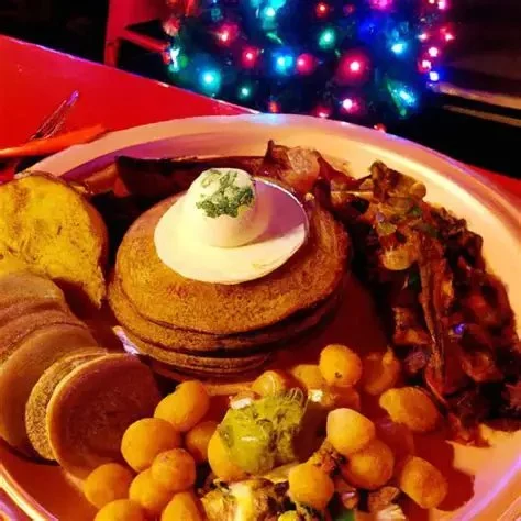 Top Places to Satisfy Your Midnight Cravings with Healthy Late-Night Dining