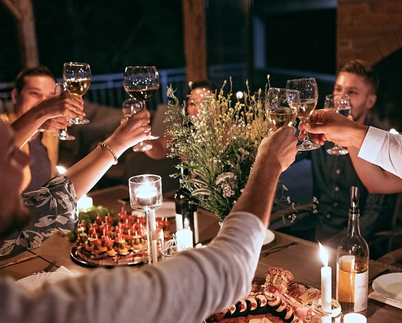 Where to Find Late-Night Dinner Parties and Restaurants Hosting Events