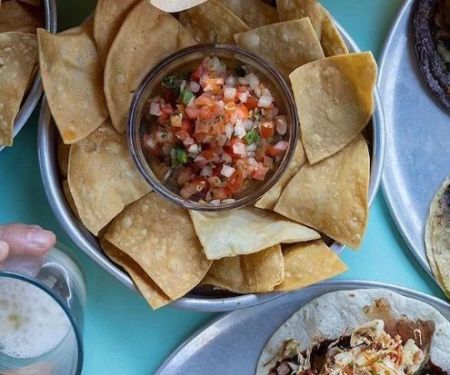 Spotlight on Local Chains: What These Restaurants Get Right When They Open New Locations