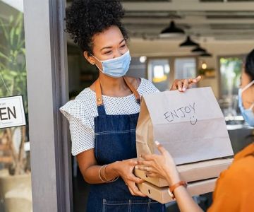 The Impact of Delivery & Take-Out on Restaurants Staying Open Later