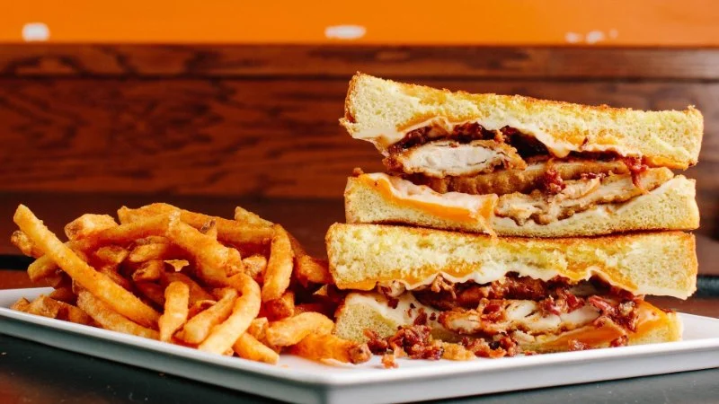 The Best Places to Get Late-Night Dining Delivered to Your Door in Your Area