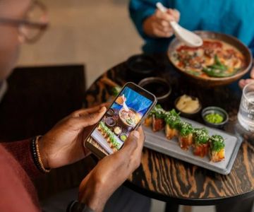 What Trends Are Driving Restaurants to Expand Their Hours in 2025