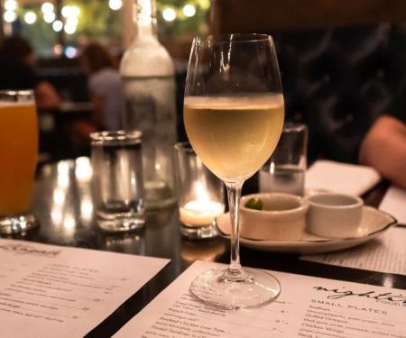 Top Late‑Night Dining Spots with Craft Beer Menus Open Near Me