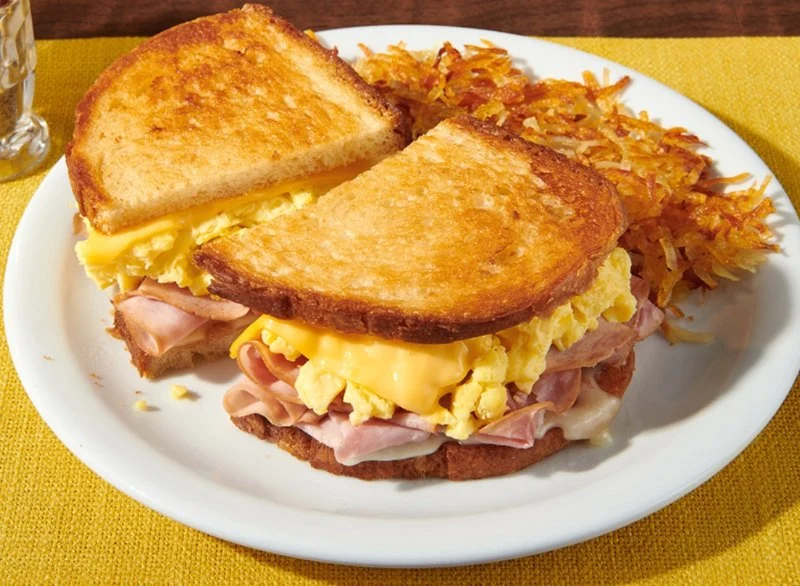 Restaurants Open Near Me That Serve Breakfast All Day