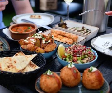 Best Tapas and Small Plates Served at Restaurants Open After Hours
