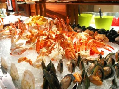 Top Seafood Buffets in the US: Best All-You-Can-Eat Dining Experiences