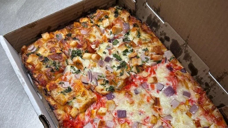 Best Pizza in Detroit: A Guide to Detroit's Top Pizza Spots