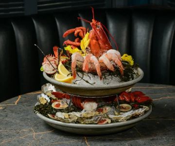 Best Seafood Towers in the United States: Top Seafood Experiences