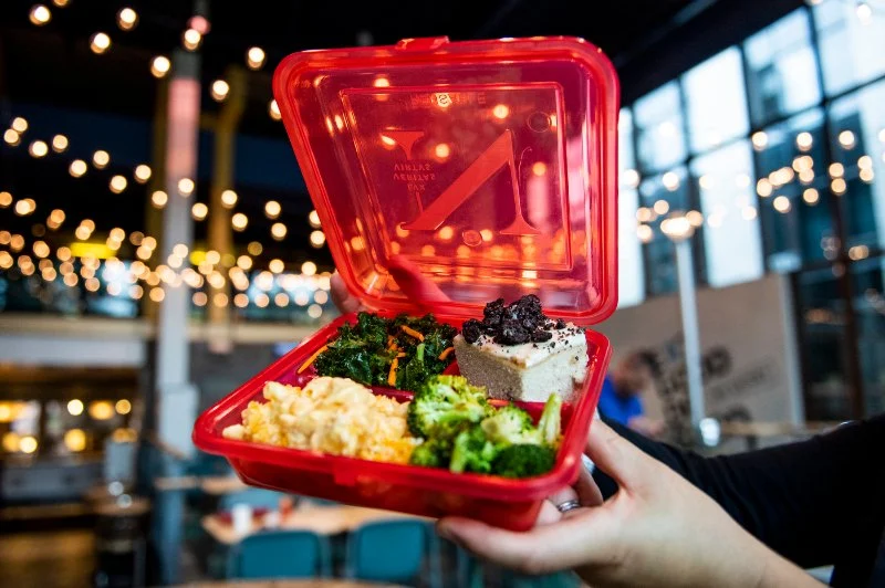 Restaurants Near Me Open Right Now With Easy Takeout Options: Find Quick Meals Near You