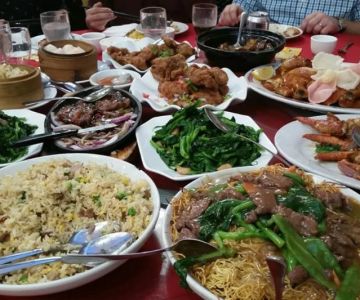Chinese Restaurants That Locals Keep Coming Back To - Insider Picks