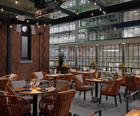 Effortless Dining: What Makes a Restaurant Feel Effortless