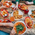 What to Look for When Searching for Late Night Food That Feels Complete