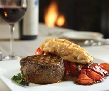 Steakhouses Serving Perfectly Cooked Premium Cuts | Guide to Top Steak Dining