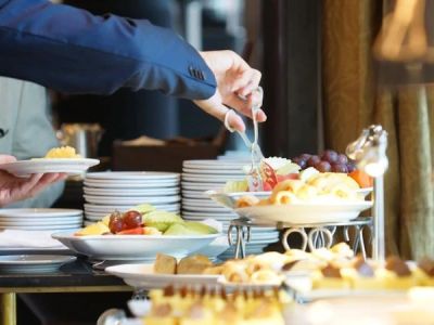 Skipping the Lines: Smarter Dining Choices for Faster Restaurant Experiences