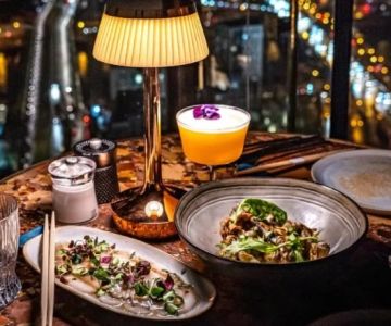 Choosing Nearby Restaurants Open Right Now