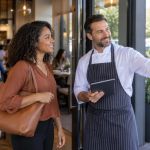 Restaurant Parking Access: Route, Drop-Off, and Mobility